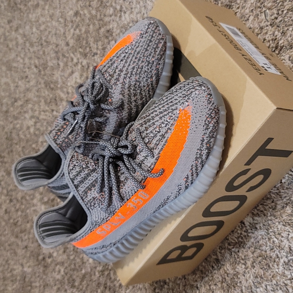 Yrezy boost 350 v2